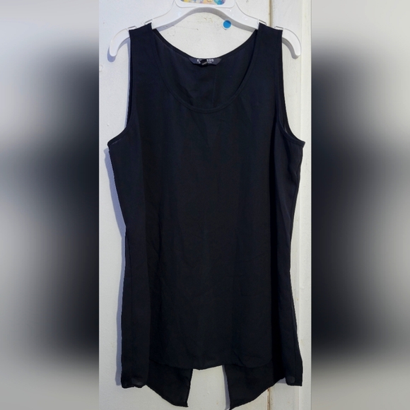 Express split back top Black Size Medium - Picture 1 of 3